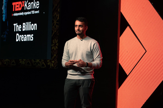  Shubhasish Chakraborty 